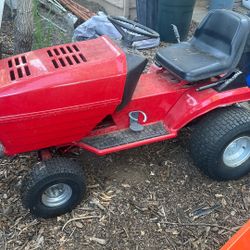 12HP Lawn tractor 