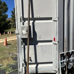9 Feet Metal Pole