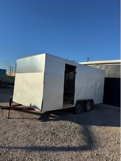 Trailer
