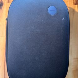 Microsoft HoloLens 2