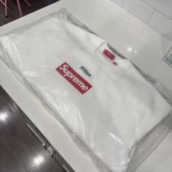 Supreme Crewneck BOGO