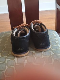 Ugg shoes.size 12