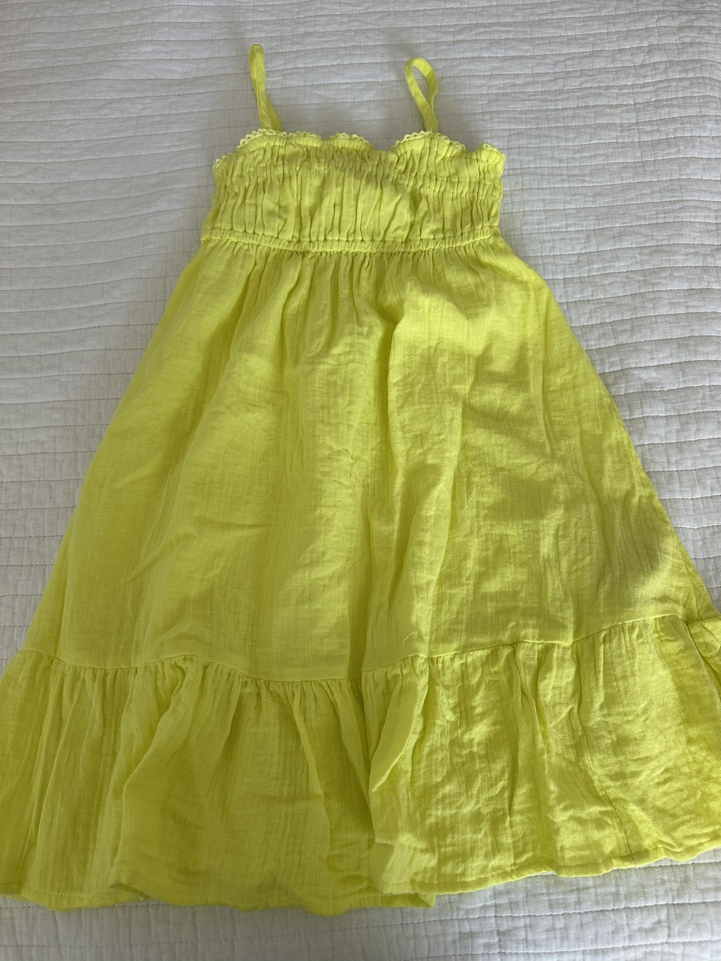 Charming GAP Kids dress ( Size Xs 4-5 Years Old )