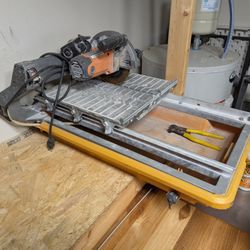 Ridgid Wet Tile Saw 7"