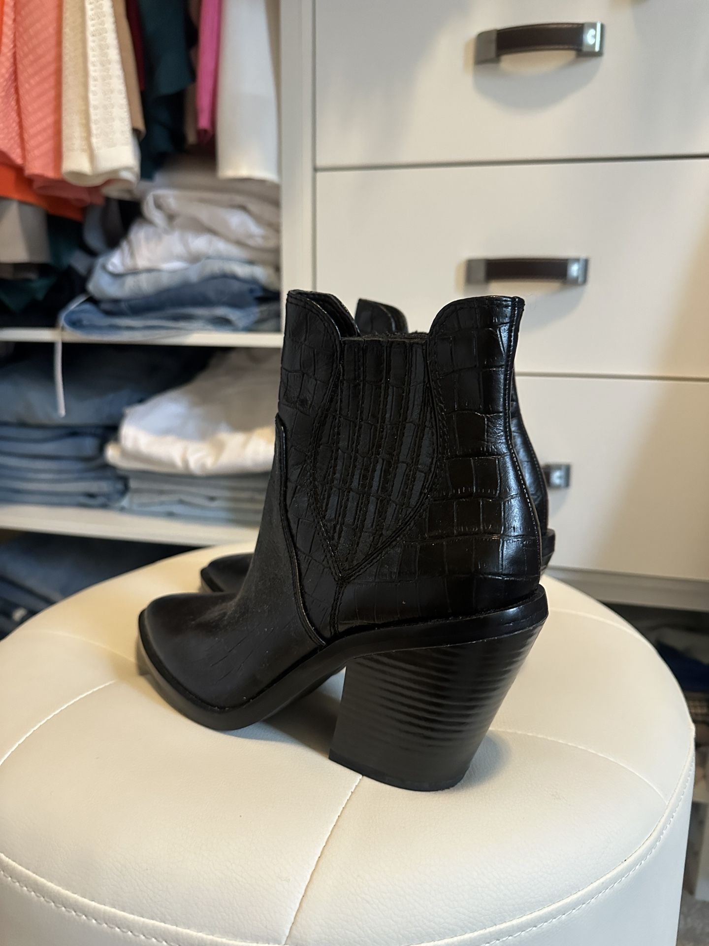 Women Boots For Sale