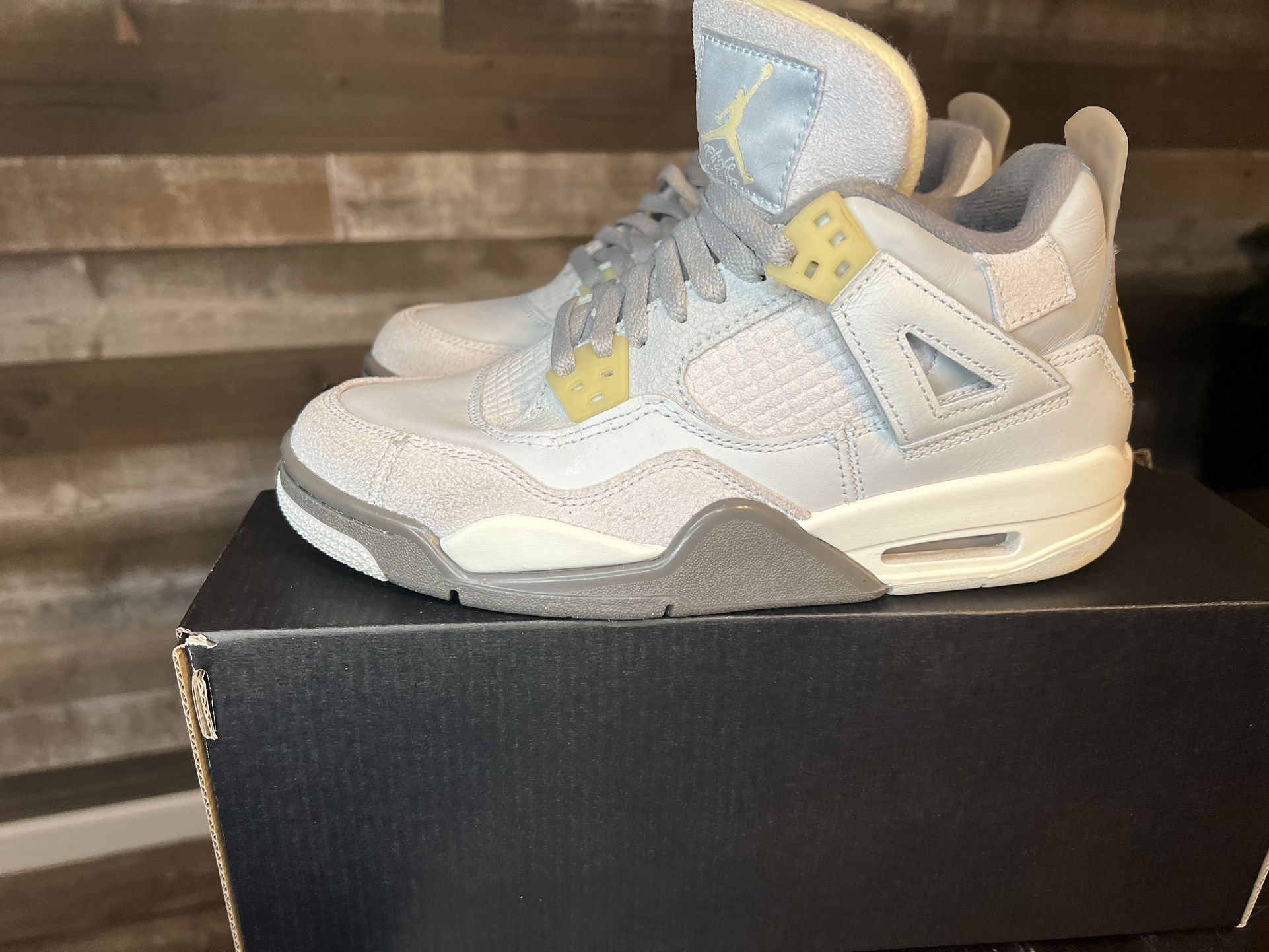 Size 5.5Y or 7W - Air Jordan 4 Retro SE Photon Dust, DV 2262-021