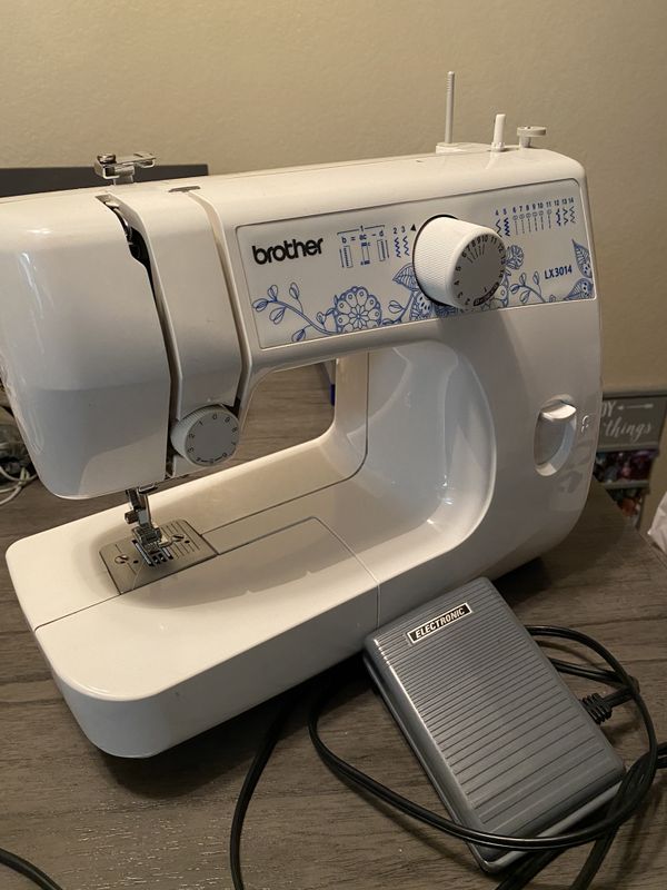 Sewing machine for Sale in Ontario, CA OfferUp