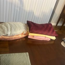 Table Cloths 