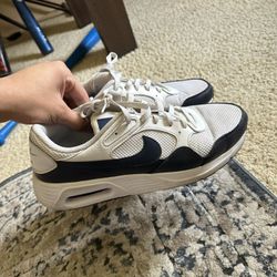 Men’s Nike Shoe