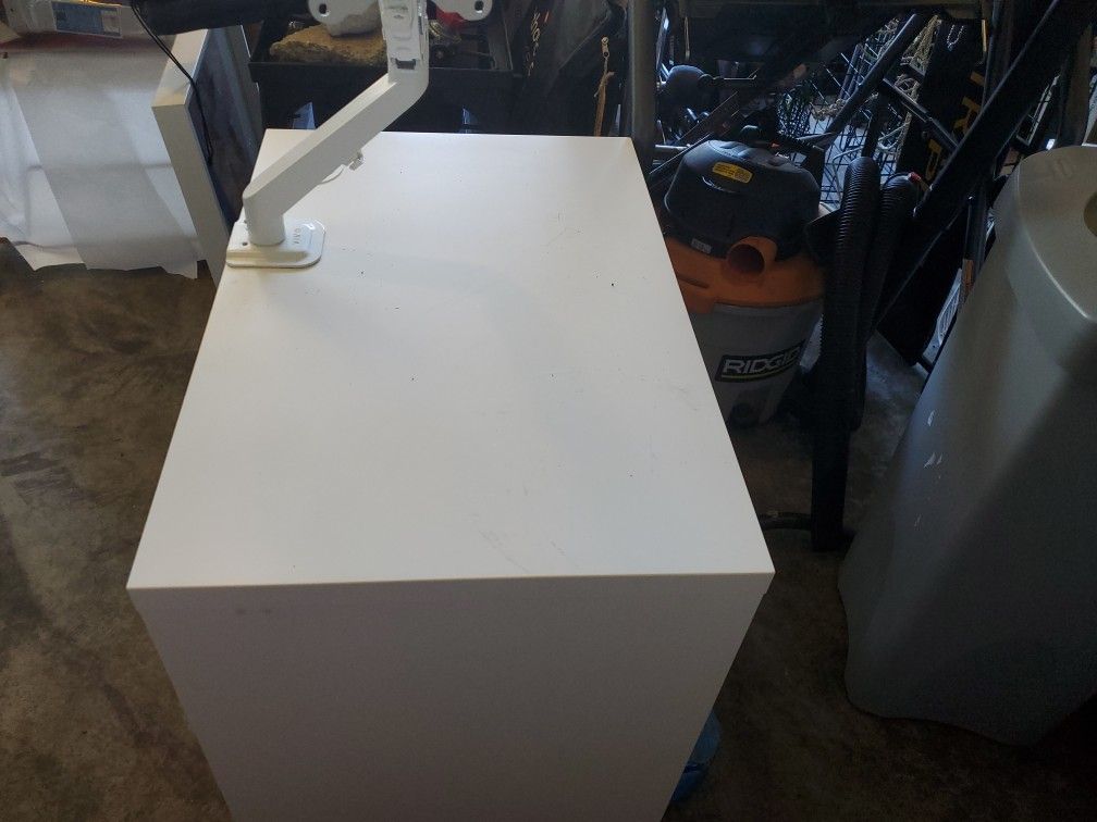 Ikea Mini Computer Desk With Monitor Arm