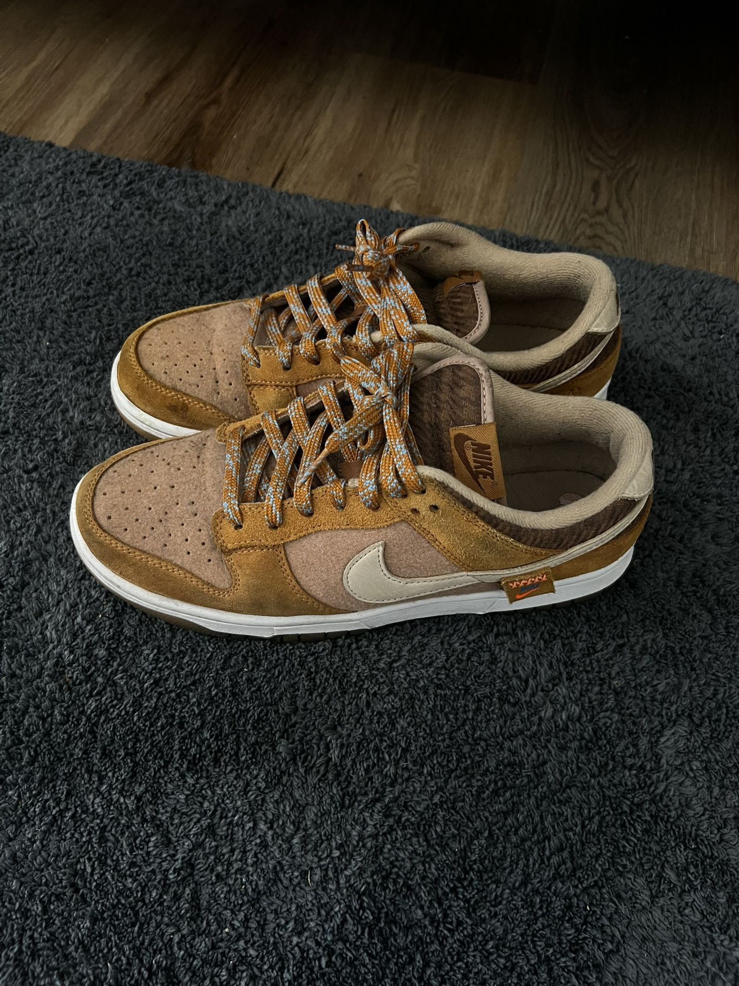 Nike Dunk Shoes Size 9.5 Mens