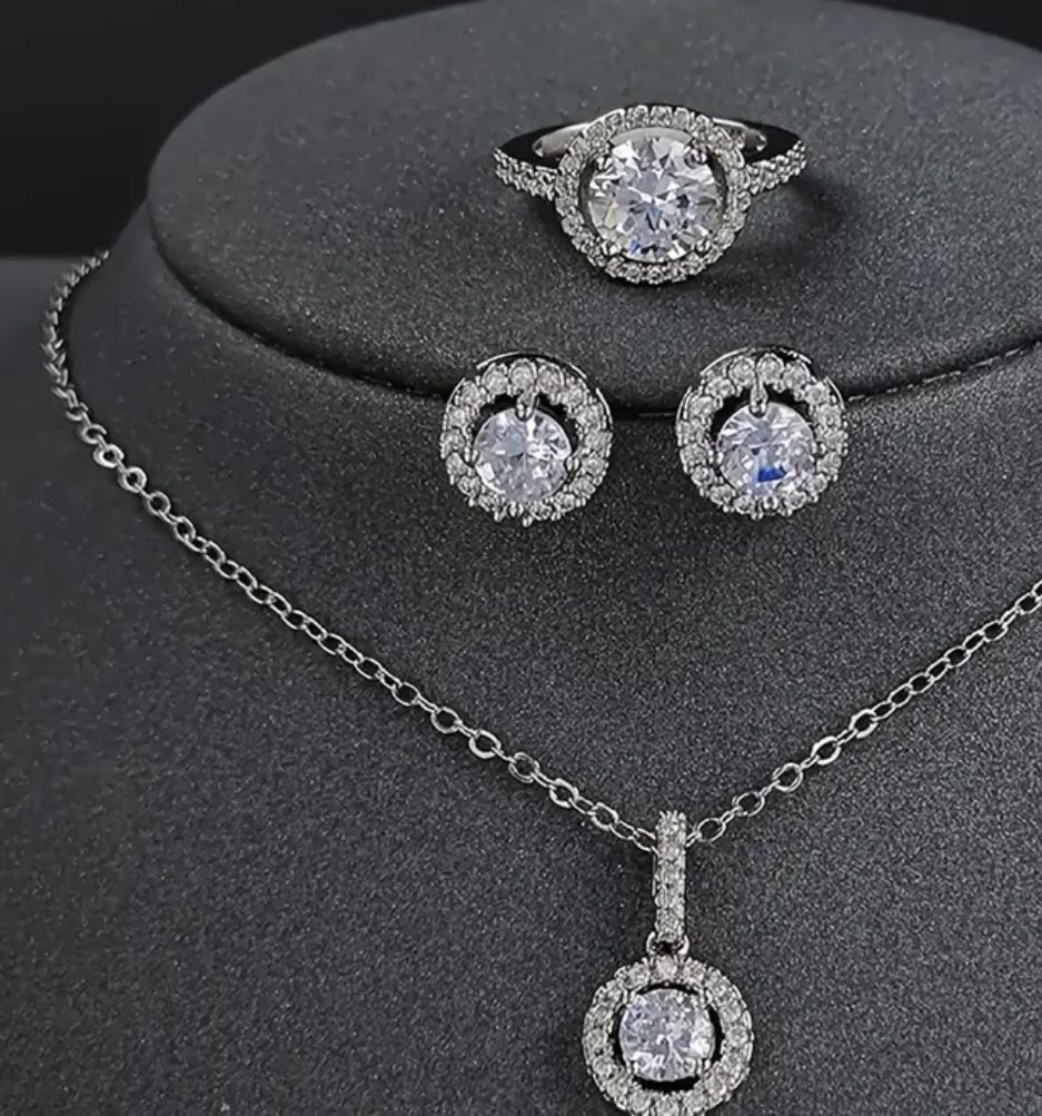 Beautiful Jewelry Set