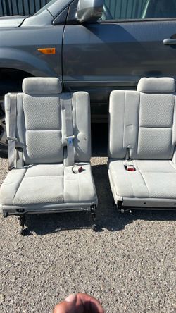 2007 Tahoe 3rd seats