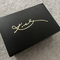 Kobe 6 Total Orange size 10