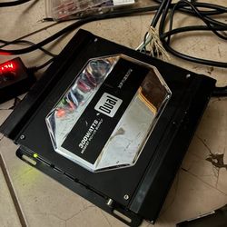 Dual 300 Watt 2 Channel Amplifier
