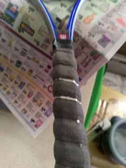 Tennis racquet