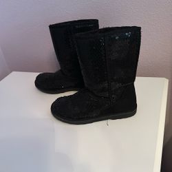Black Winter Boots 