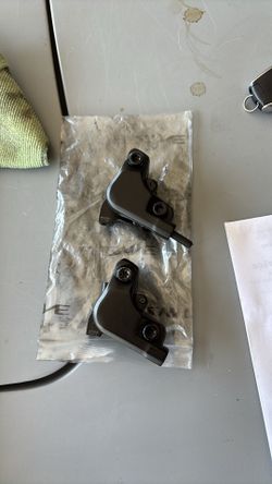 Road bike Disc brake calipers