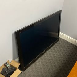 Original Panasonic Viera 3-D TV Has Been Stored Unused Since 2011