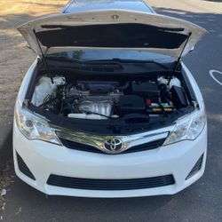 2014 Toyota Camry LE