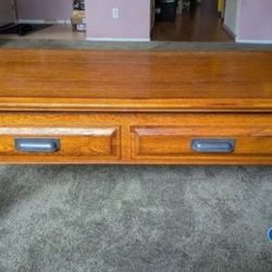 Lift up coffee table