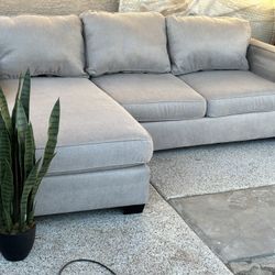 GREY SECTIONAL COUCH WITH REVERSIBLE CHAISE, DELIVERY AVAILABLE