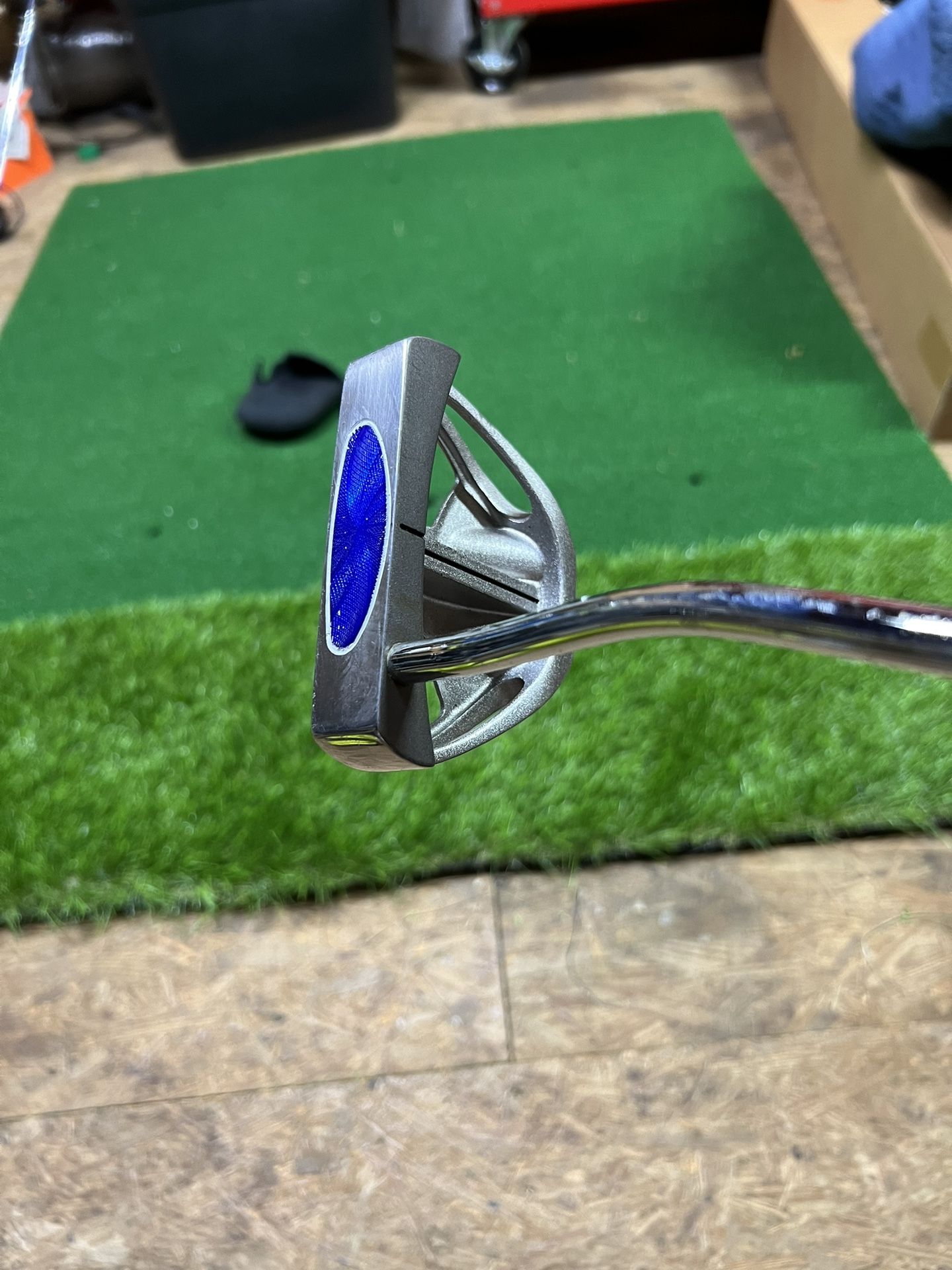 Affinity VR8 Putter