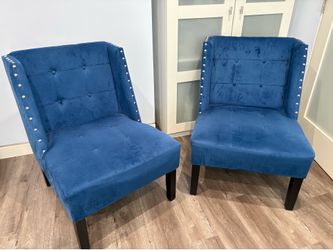 Accent chairs for bedroom/livingroom