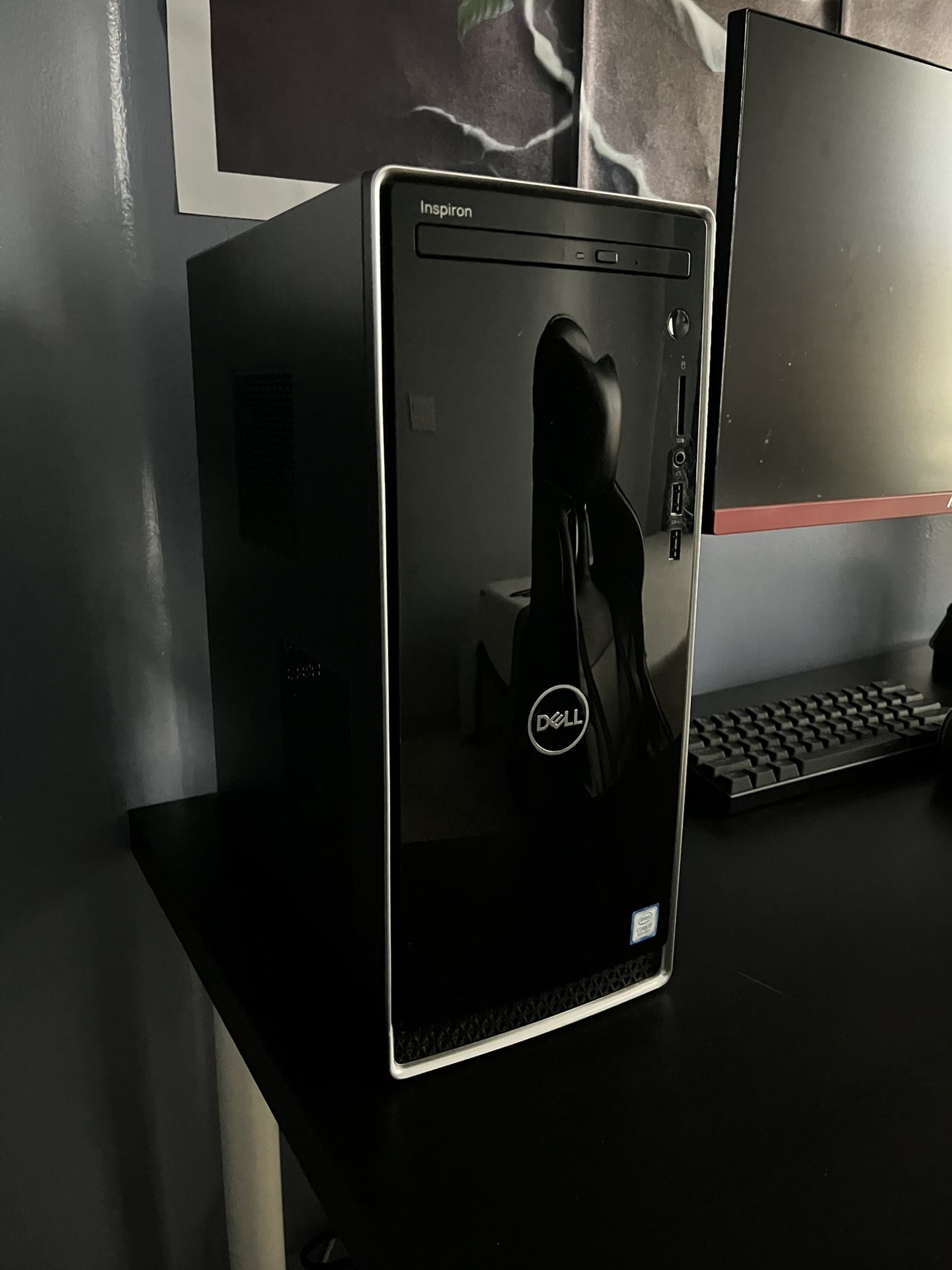 Dell Desk Tower Computer