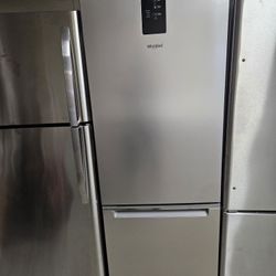 Whirlpool Bottom Frizzer 24 Inch Wide 71 Tall New Condition. Warranty Financing True Snap. If You Qualify. 
