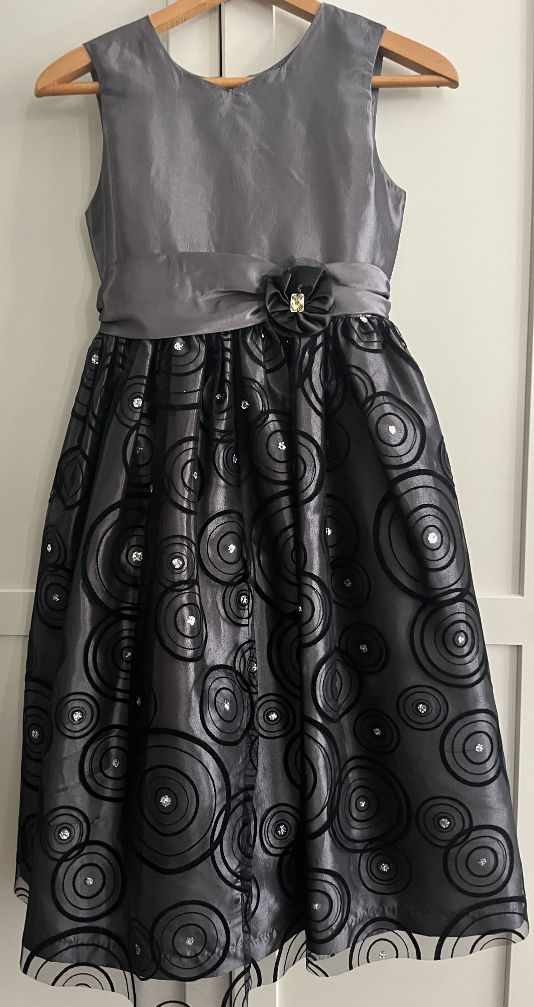 Girls Elegant charcoal gray and black party Dress