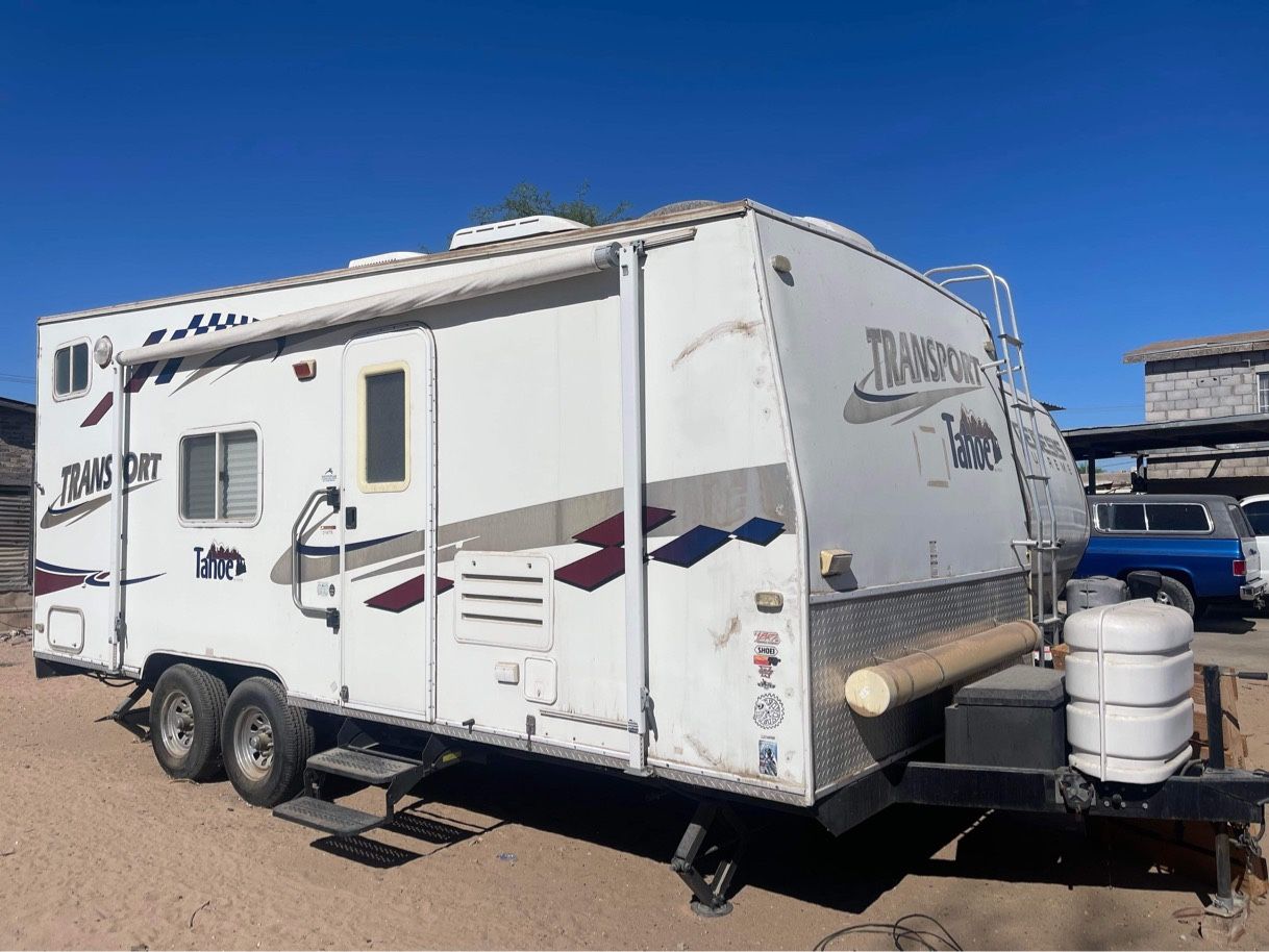 Toy hauler