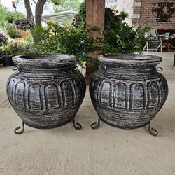 Rustic Round Black Clay Pots, Planters, Plants. Pottery $85 cada una