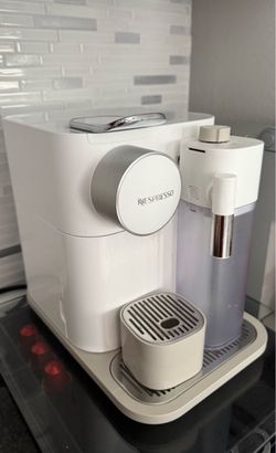 Nespresso Gran Lattissima Coffee Machine White