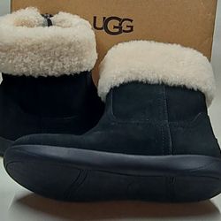 UGG T  JORIE ll - USA BLACK SIZE 12