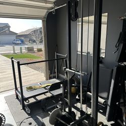 Lat PullDown Belt Squat Machin