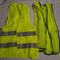 2 Visibility Vest, 2 Safety glasses, work gloves