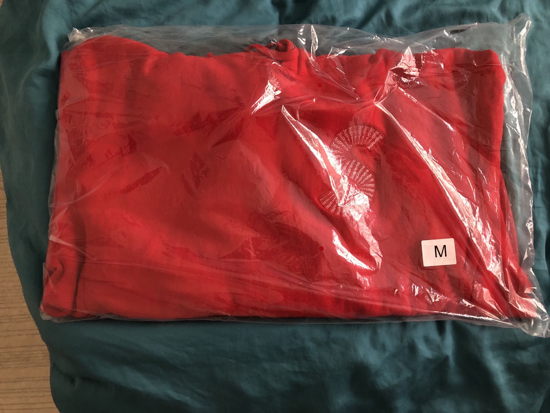 Brand new supreme S hoodie red size medium small box logo FW20