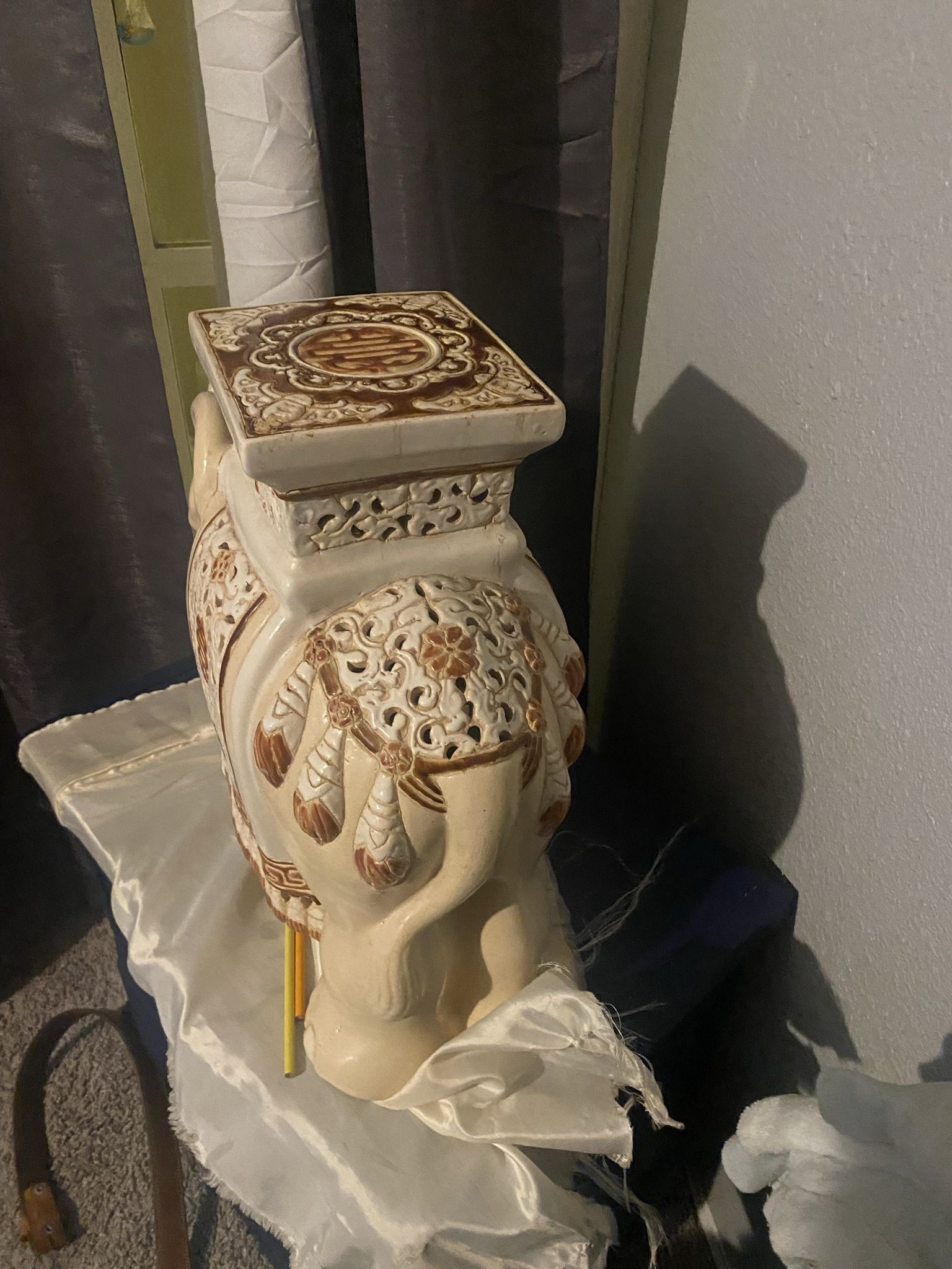 Elephant Plant Holder