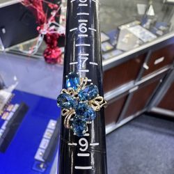 10kt Blue Stone Ring 