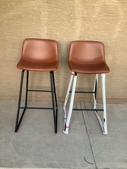 2 barstool