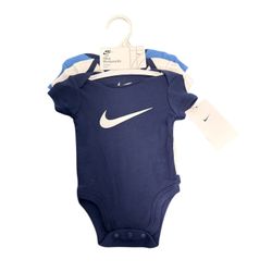 New Baby Nike 3 Piece Bodysuits
