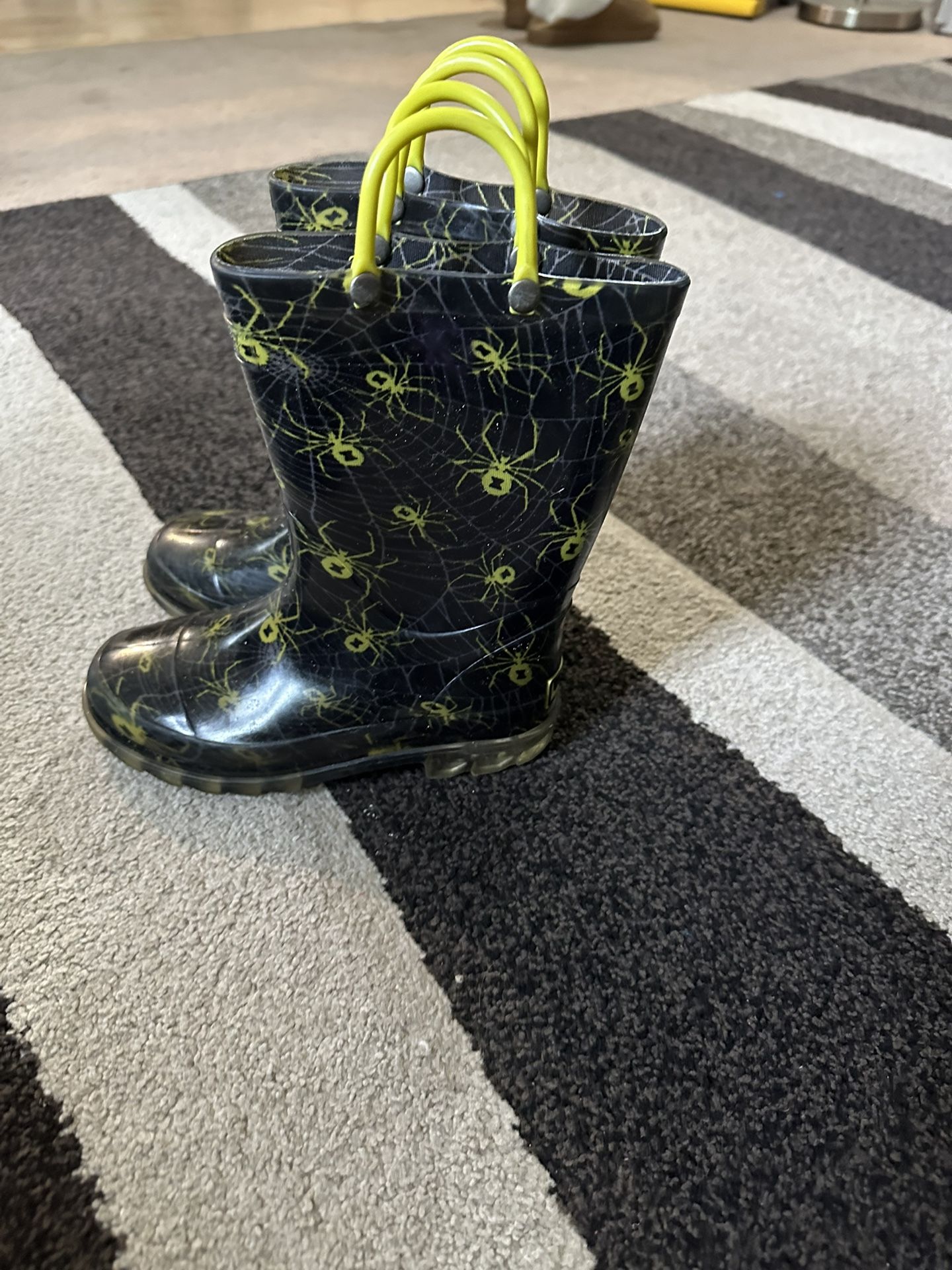 Boots Size 12 And They Light Up