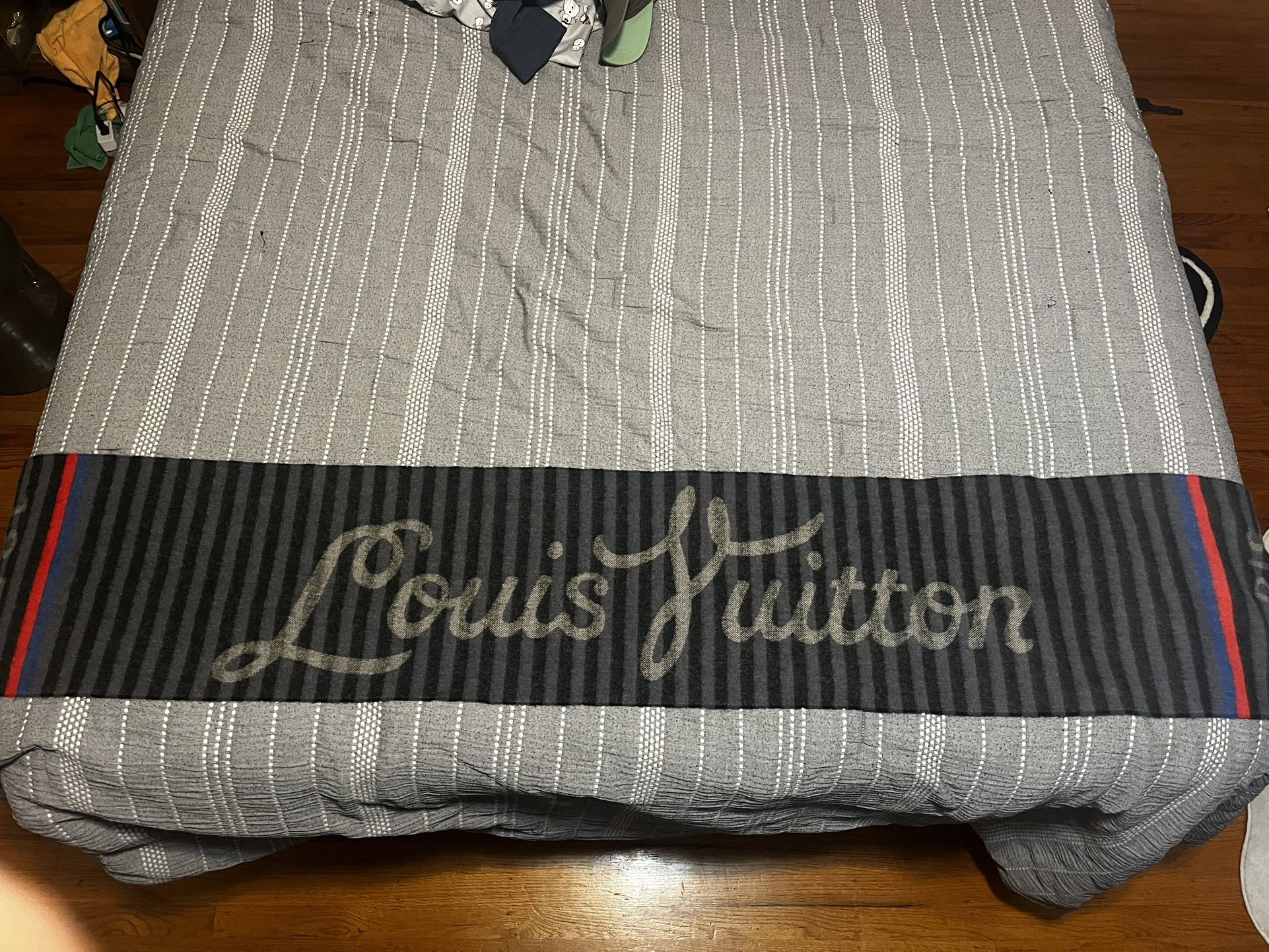 Louis Vuitton Scarf