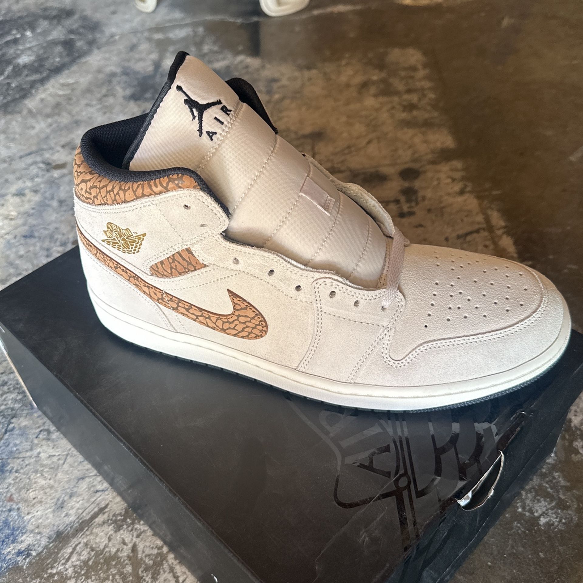 Jordan 1 Mis Size 13