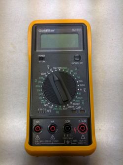 Goldstar DM-312 multimeter