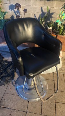 Barber chair