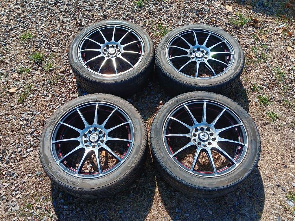 King Wheels' Rims With Tires