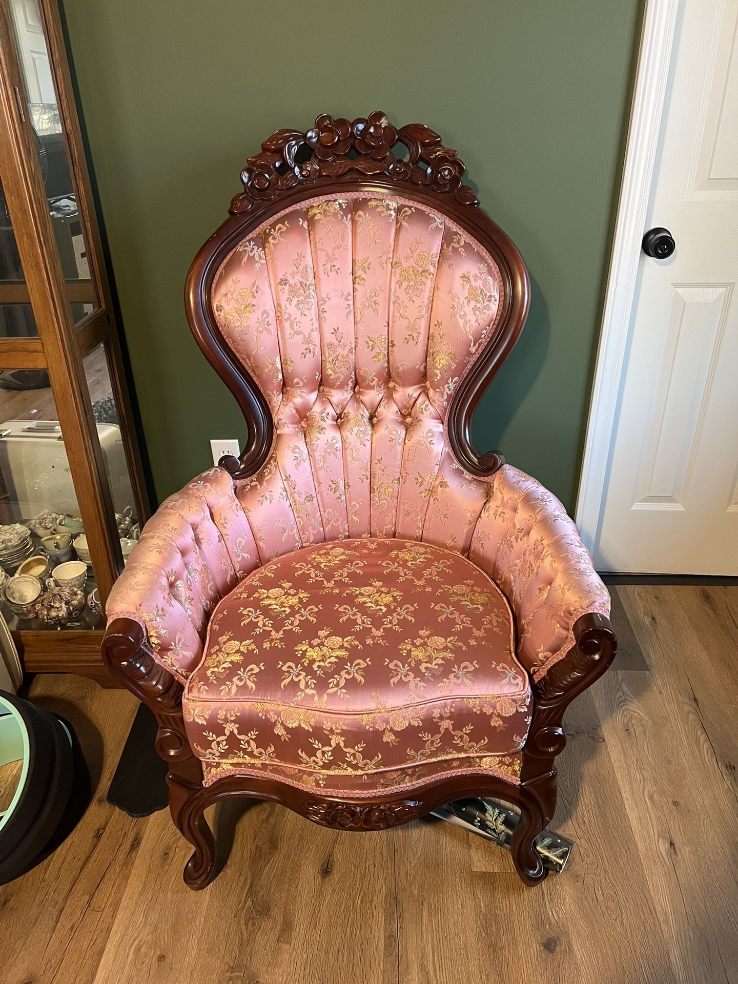 Vintage Kimball Victorian Rose Flower Carved Parlor Chair