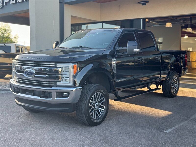 2018 Ford F-250 Super Duty Lariat DIESEL TRUCK 4WD FORD F250 TRUCK